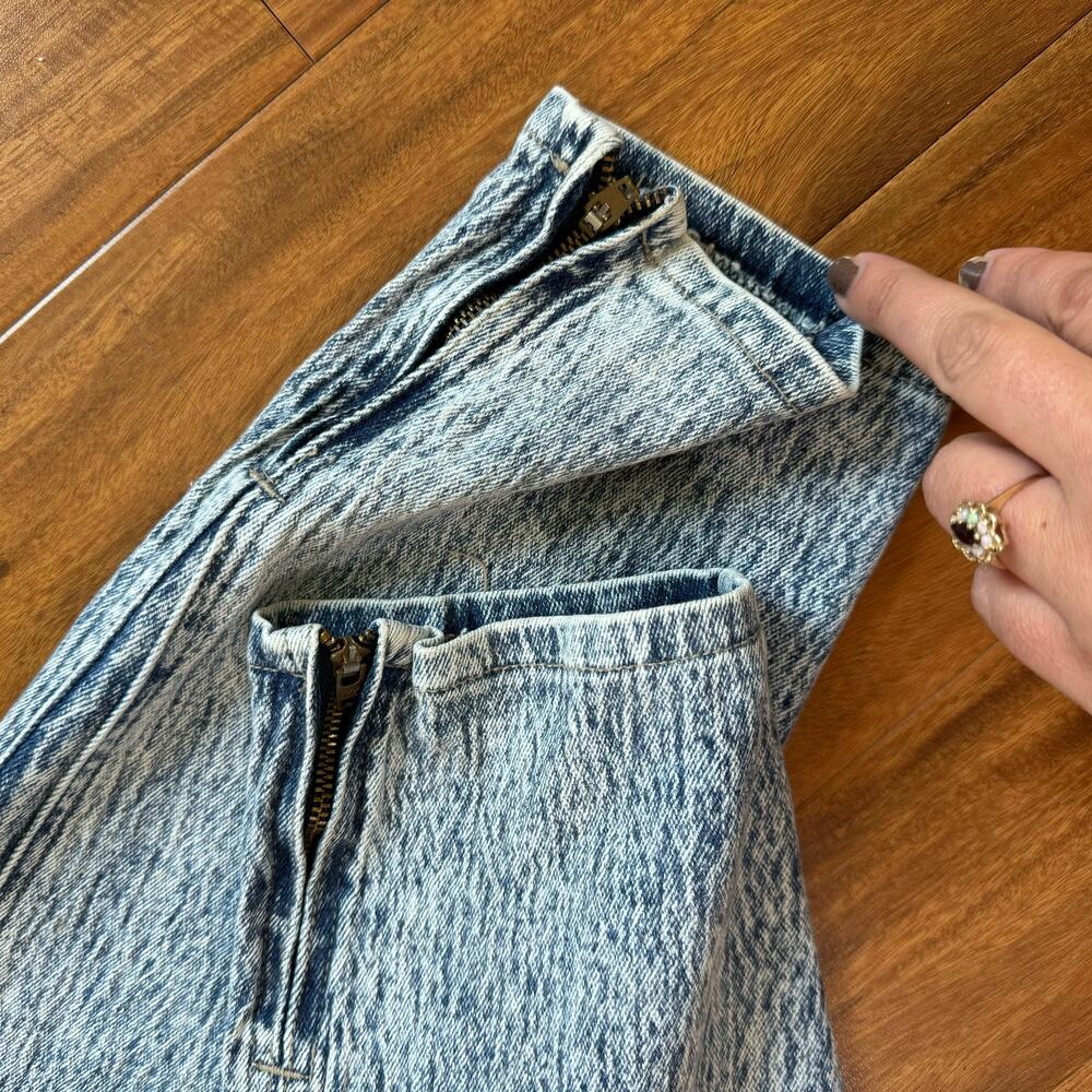 Stefano World Wide Dark Wash Acid Wash Peg Leg Zipper Accent Jeans size 20 - Picture 4 of 10